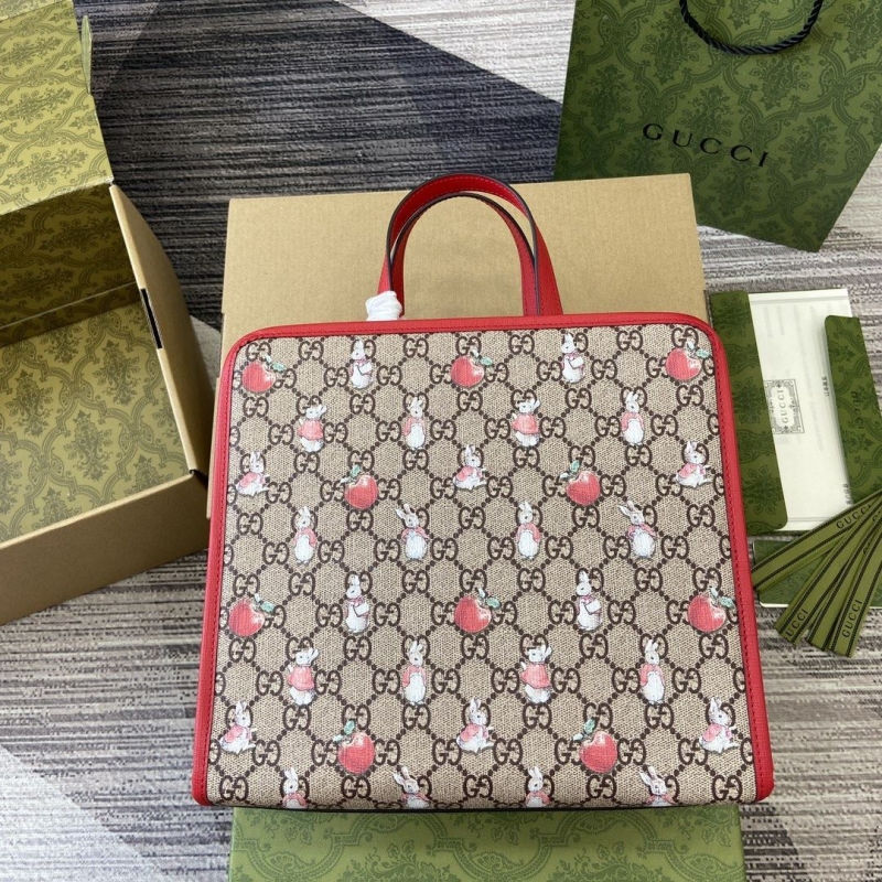 G*u*i shopping bags